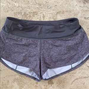 Lululemon’s Gray Heather shorts